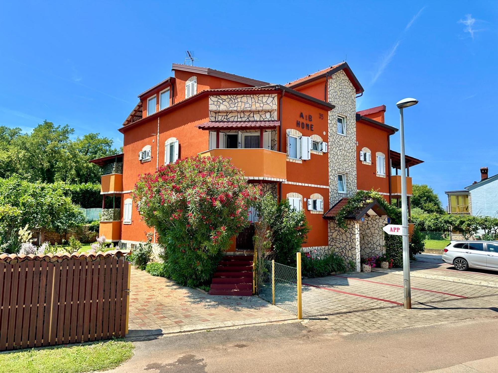 Apartments Dugonjic Umag Eksteriør bilde