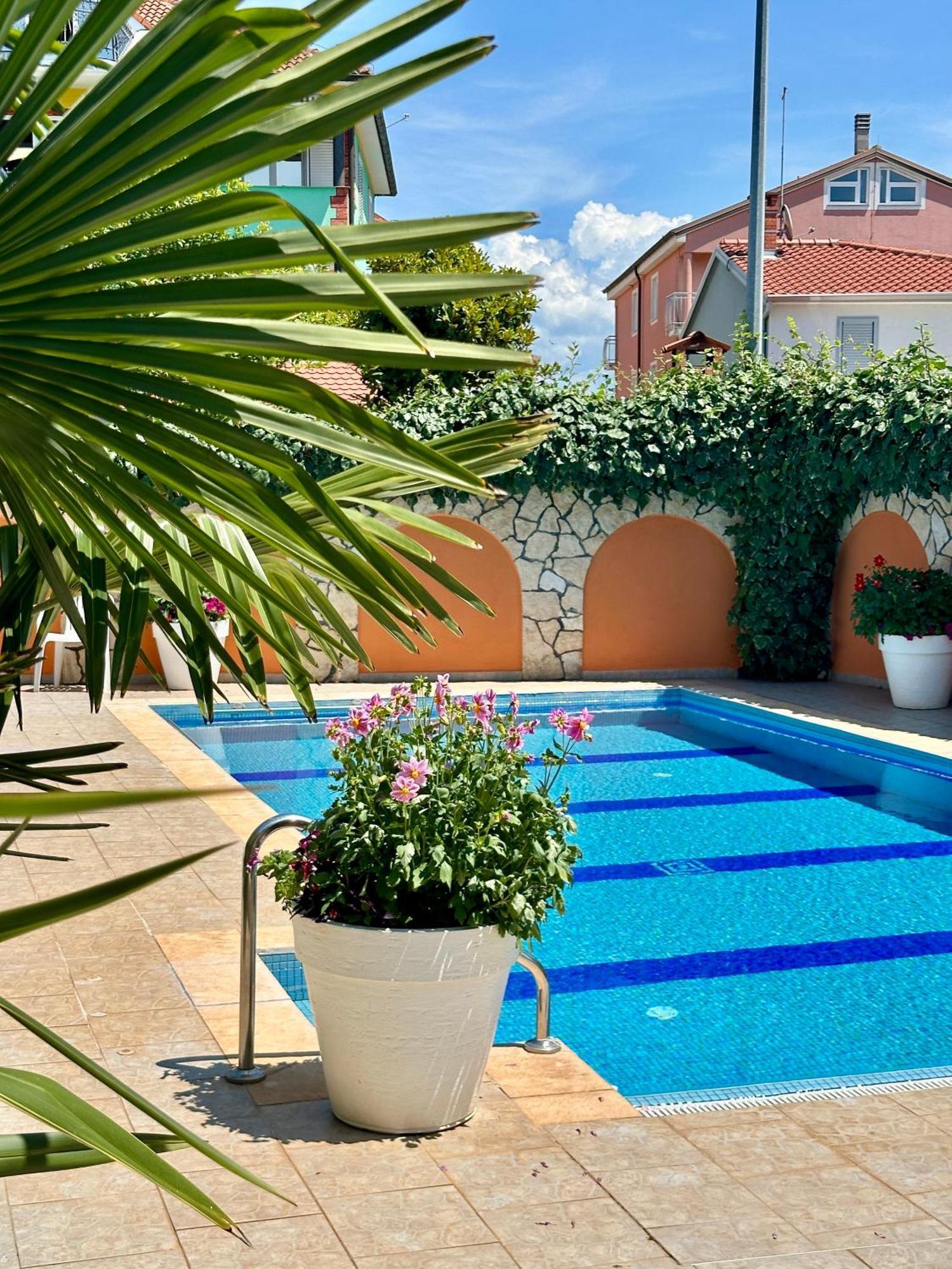 Apartments Dugonjic Umag Eksteriør bilde
